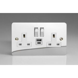 XFC5UACDW Varilight 2 Gang 13 Amp Single Pole Switched Socket with 20 Watt USB-A and USB-C Charging Ports With Qualcomm QuickCharge 3.0 Ultra Flat Polished Chrome Coated with White Sockets, and Polished Chrome Switches